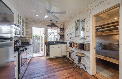 Mission Beach Cottage | Perfection! Steps to the Sand w/AC + Garage!