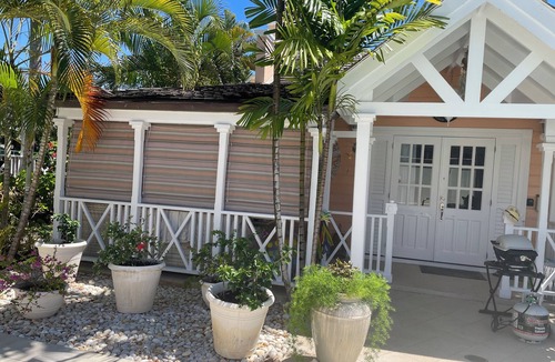 Porters Villa | Pool fronted Luxury re furbished Villa with Fairmont beach club access card.