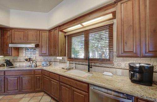 North Scottsdale House | Private Pickleball Ct and Pool, Luxury North Scottsdale. Mt Biking Trails close
