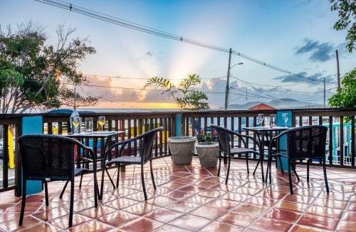Esperanza Bed & Breakfast | Puertas