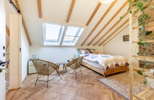 Serta House | Quinta Revira Volta