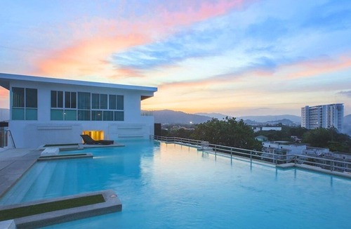 Talat Nuea Apartment | Romantic and comfortable property ideally located in Phuket