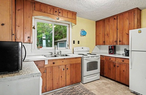 Au Gres Cabin | Rustic Lakefront Cabin Getaway on Lake Huron Sandy Shores in Michigan