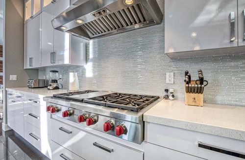 South Scottsdale House | Scottsdale Sanctuary - 6BR Estate + Casita w/Pool, Spa & Rooftop Views