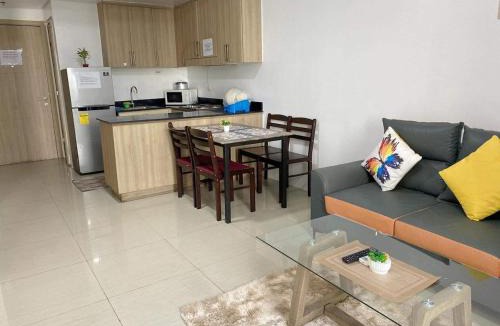 Barangay 76 Apartment | Shore Residence 2br 5f walking distance MOA near airport