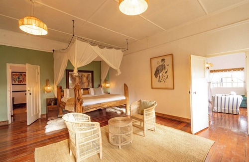 Naivasha Other | Spacious 5-bedroom safari lodge with lake views and wildlife at your doorstep.