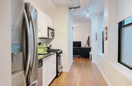 Downtown Boston Apartment | Spacious Sunlit 3BR Center of Downtown Boston Family Favorite