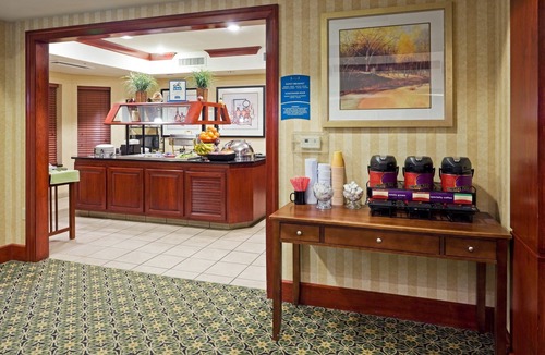 Cranbury Apartment | Studio | Free Breakfast Buffet.