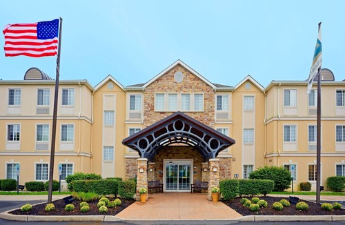 Cranbury Apartment | Studio | Free Breakfast Buffet.