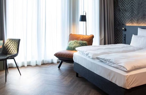 Altglienicke Hotel | Stylish Modern Accommodation Perfect for Stress-Free Getaways near Attractions