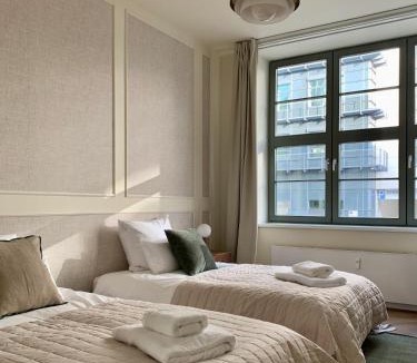 Alt-Treptow Apartment | The Pushkin