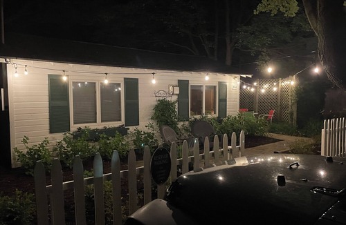 Saugatuck Cottage | The Roost at The Southerner