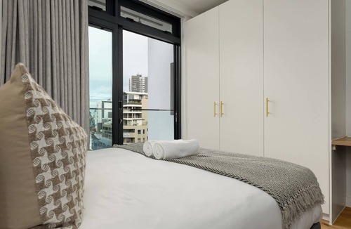 Sea Point Apartment | The Sage - Chic Studio in Vibrant Sea Point