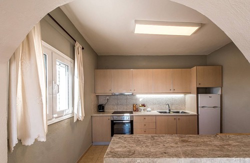 Agia Galini Villa | Tranquil sea view villa with pool,2km from beach!