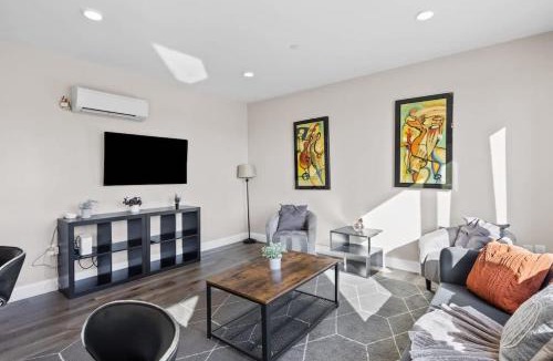 Chelsea Apartment | Unit 45 Well designed 1BR Apartment Long term stays
