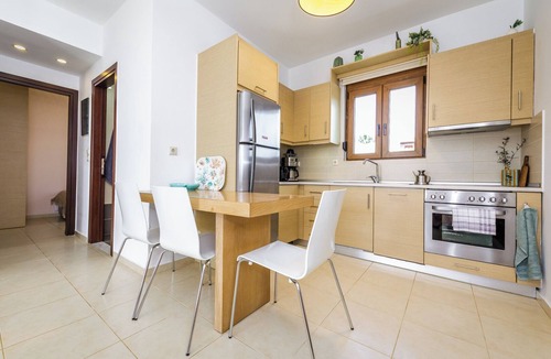 Lefkogeia Villa | Villa Lefkomyrto is a comfortable 3-person villa with private pool