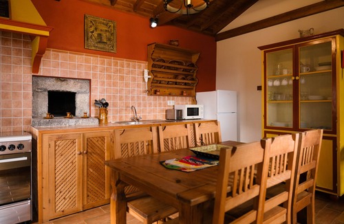 Sao Roque do Pico Cottage | Villa Misterio offers a beautiful and traditional home away from home.