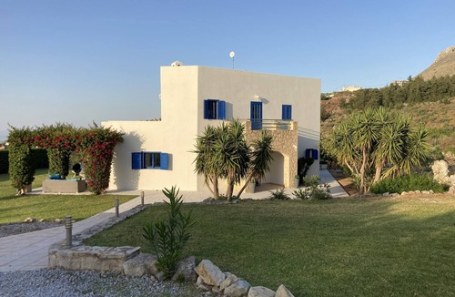 Plaka Villa | Villa Thea- luxury villa with sea and mountain views NEW DISCOUNTS ADDED