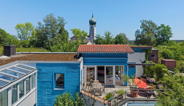 25 min to the Centre: Beautiful 140 m² flat in the South of Munich