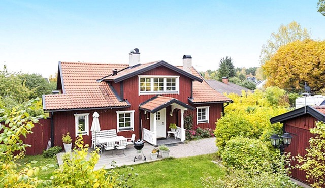4 star holiday home in EKERÖ-By Traum