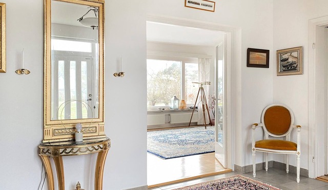 6 bedroom accommodation in Slite