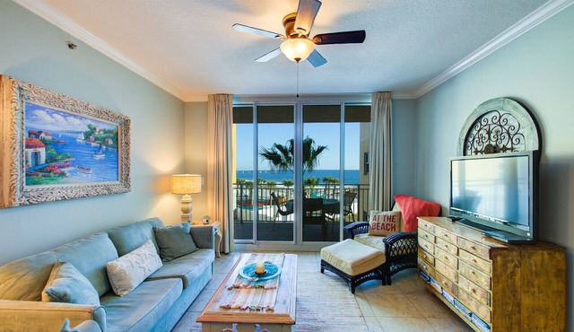 A305 Waterscape, Gulf Views; 2 Kings, Bunks, Beach Service! SNOWBIRDS WELCOME!