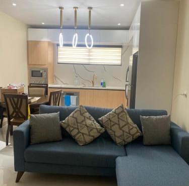 Allman luxurious one bedroom near beaches