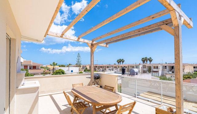 Apartment 'Marzamemi Deluxe' with Wi-Fi and Air Conditioning
