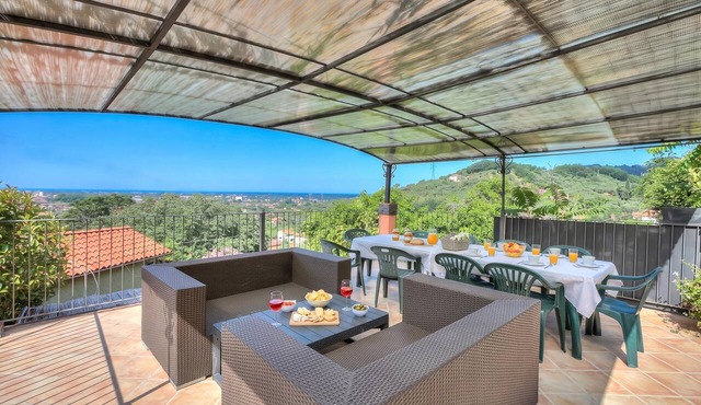 Appartamento Aurora Amazing View with Terrace, Seravezza, Italy
