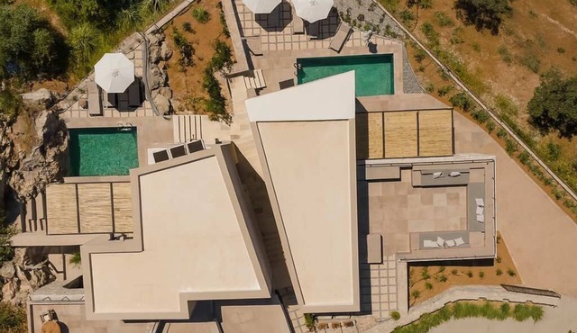 Askianos Lux Villas - Oasis of Harmony & Elegance