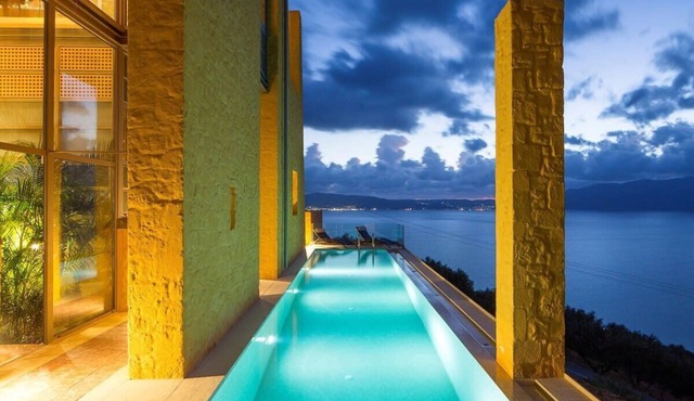 Athina Epavlis - Ethereal Charm of Blue Horizons