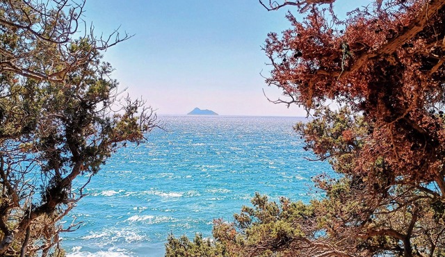 Award winning family villa on south coast of Crete