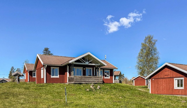 Awesome home in Hok with WiFi