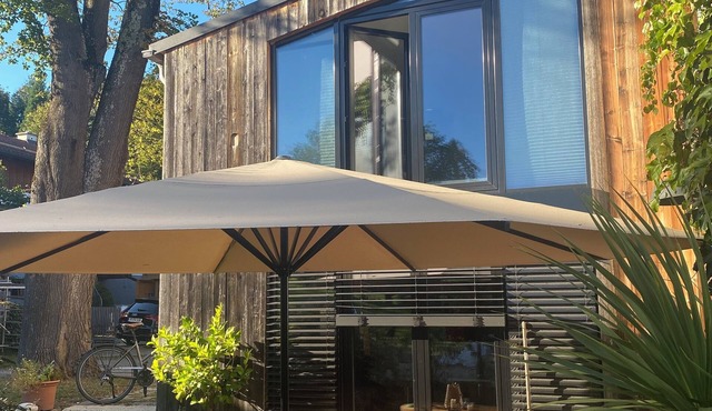 Barn conversion from 1860, tiny house with terrace, between Munich and Chiemsee!