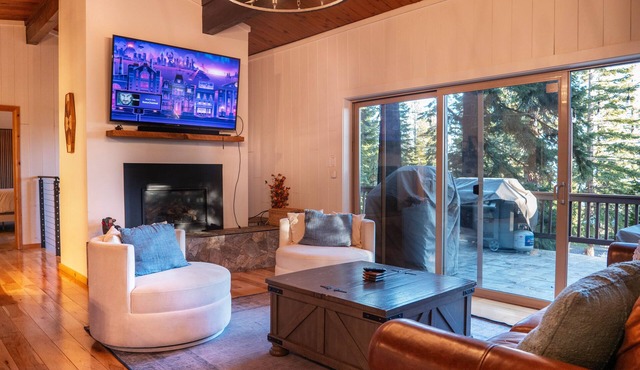 Bear Lodge