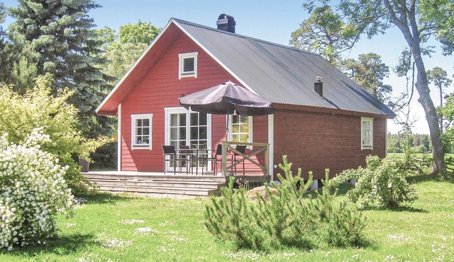 Beautiful home in Gotlands Tofta with WiFi