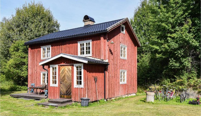 Beautiful home in Dals Lnged with 2 Bedrooms and WiFi
