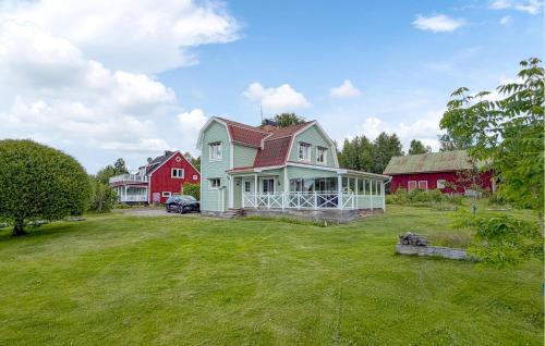 Beautiful Home In Munkfors With Wifi