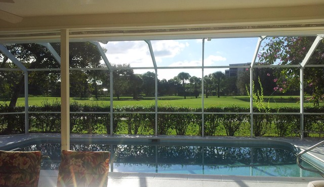 Beautiful Vacation Home With Perfect Location and Heated Pool