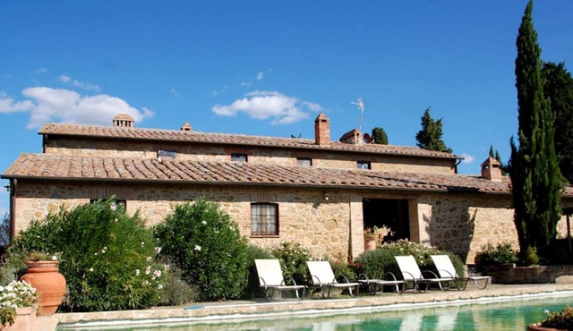 Beautiful villa with swimming pool in Val d'Orcia