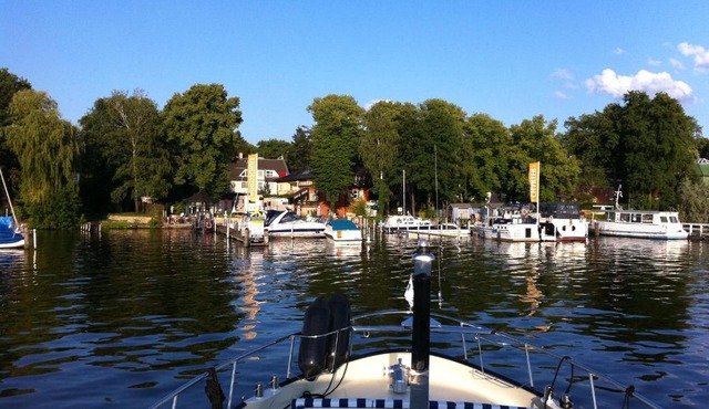 Berlin Yacht