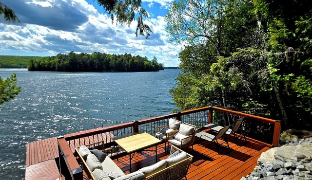 Breathtaking Views | Cozy Waterfront Cottage