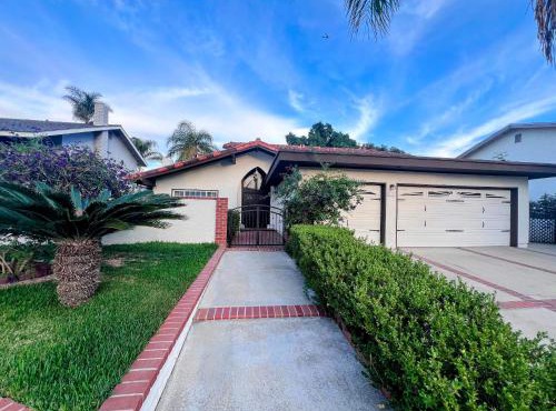 Bright & Spacious 5BR Modern Vacation Home - Near Disneyland & Beaches