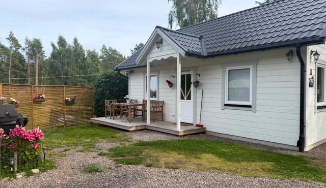 Charming cottage on Kvegero