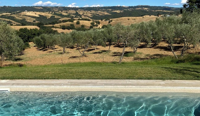 Charming Maremma Villa w/Swimming Pool, Countryside Serenity and Beaches Nearby