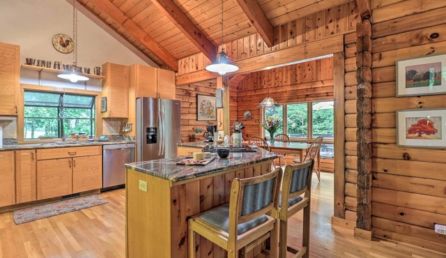 'cold Mountain Reflections' Cabin w/Game Room!