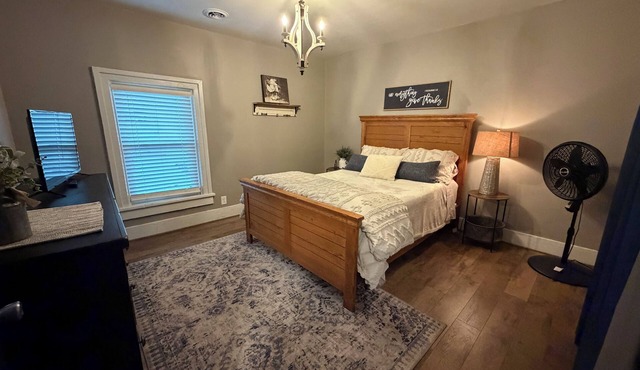 Cozy 1 bedroom in Vintage Ionia