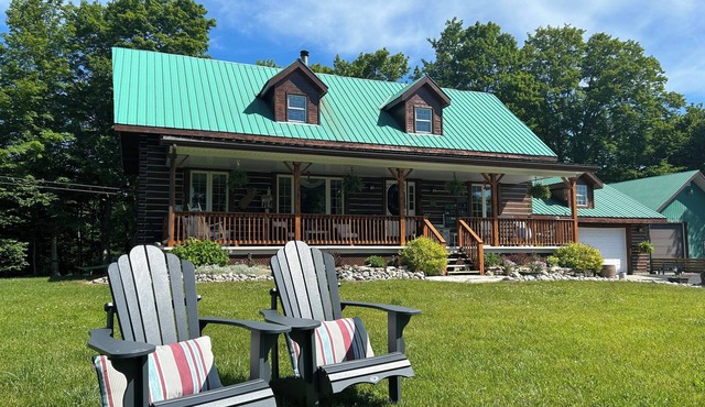 Destination Meadowland, Ride N Relax Grey/Bruce County.motorcycle friendly