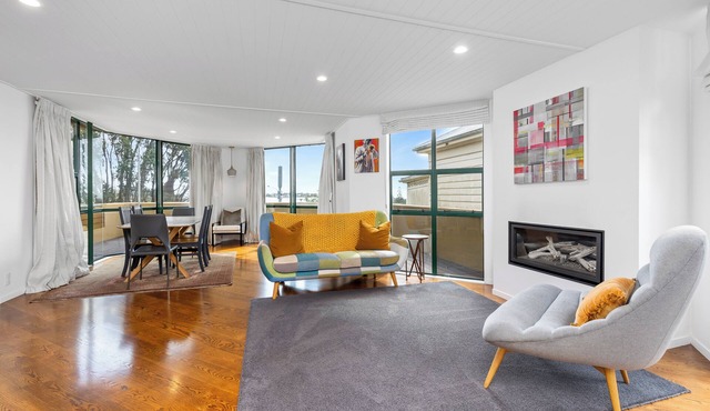 Devonport Hideaway by Bespoke Stays
