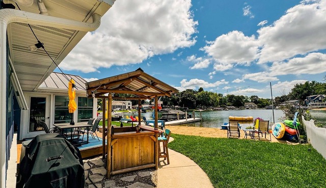 Diamond View Bay Getaway | Dock | Beach Toys